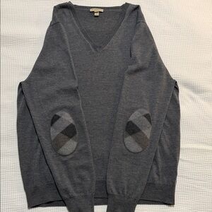Gray V-Neck Burberry Brit 100% Wool Sweater with Nova Check Elbow Patches